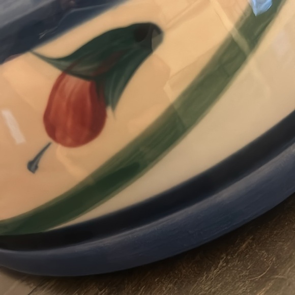 Vintage Gail Pittman Ceramic Bowls - Picture 5 of 6